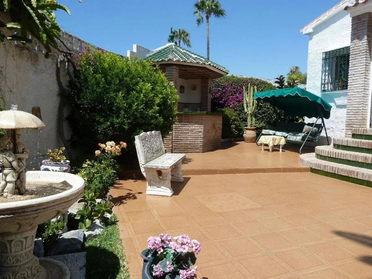 Casa Rosa, Fuente Del Baden, Nerja Villa